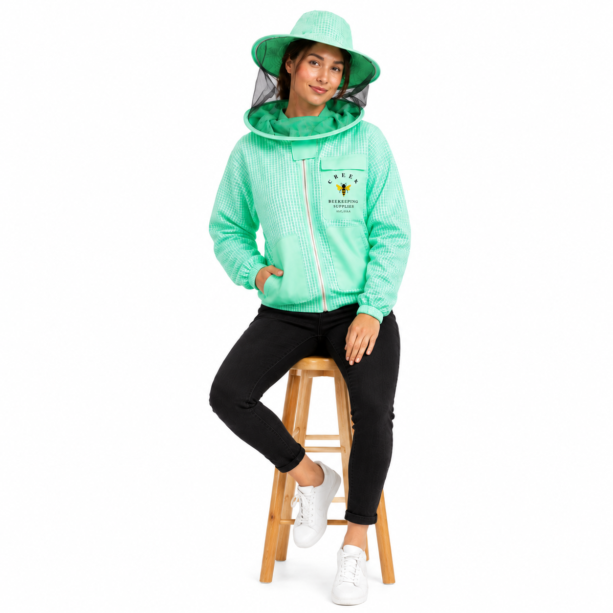 Premium Beekeeping Ventilated AQUA Jacket with Round Veil (Copy)